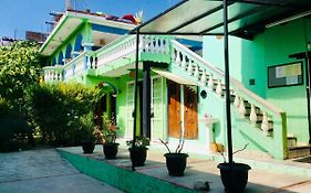 Iguana Hostel San Cristobal