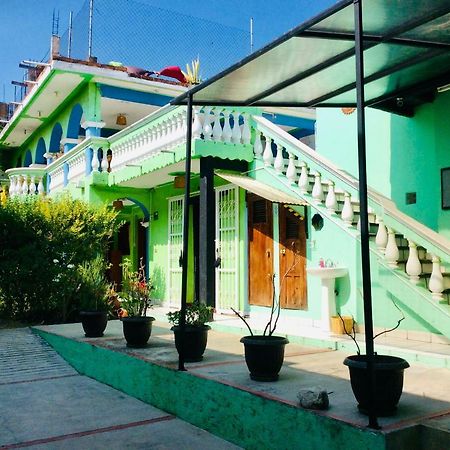 Iguana Hostel San Cristóbal de Las Casas Exterior foto