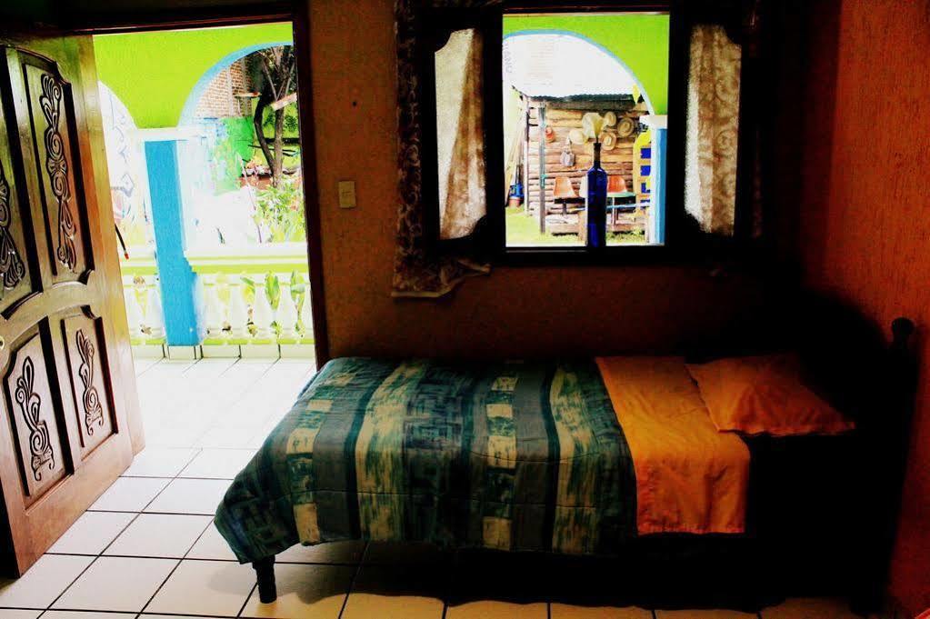 Iguana Hostel San Cristóbal de Las Casas Exterior foto